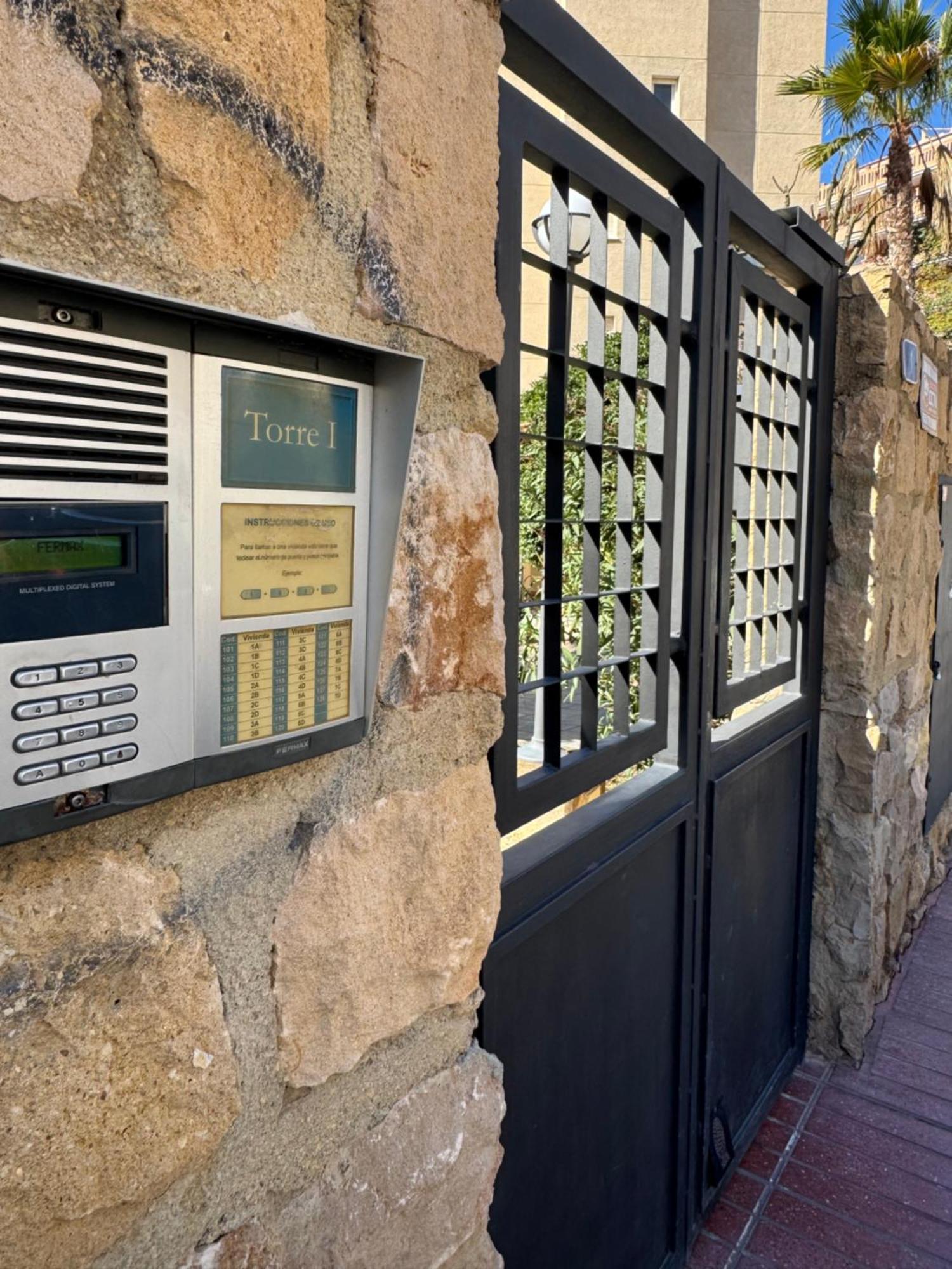 Casa Bendita - Luxury Apartment בנידורם מראה חיצוני תמונה